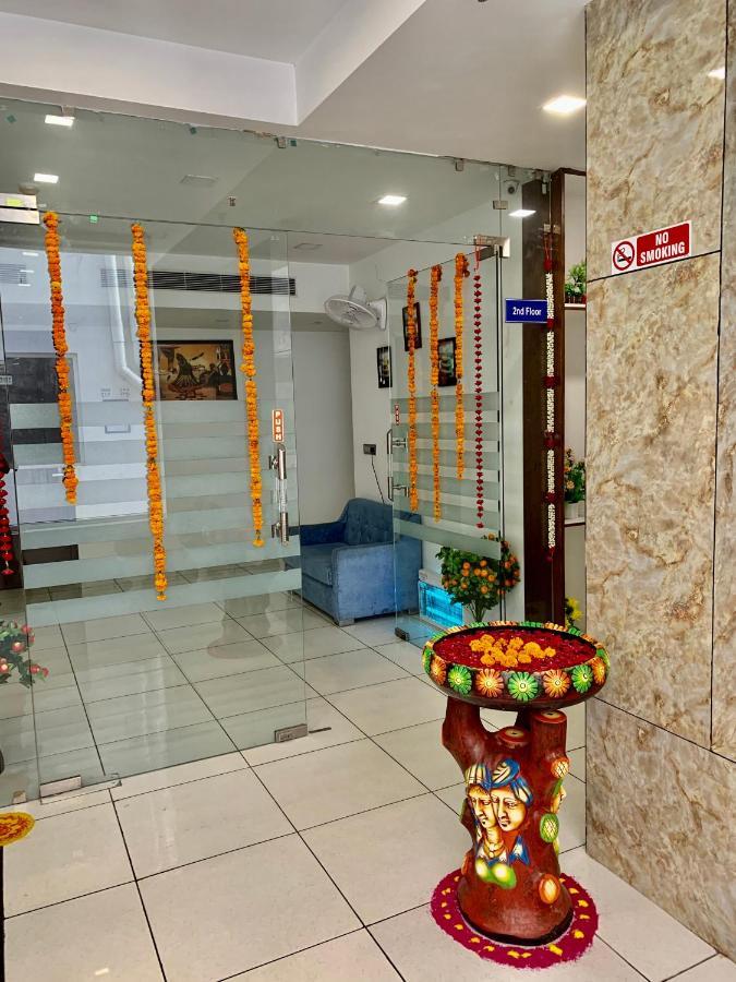 Amora Rooms Dwarka New Delhi Exterior photo